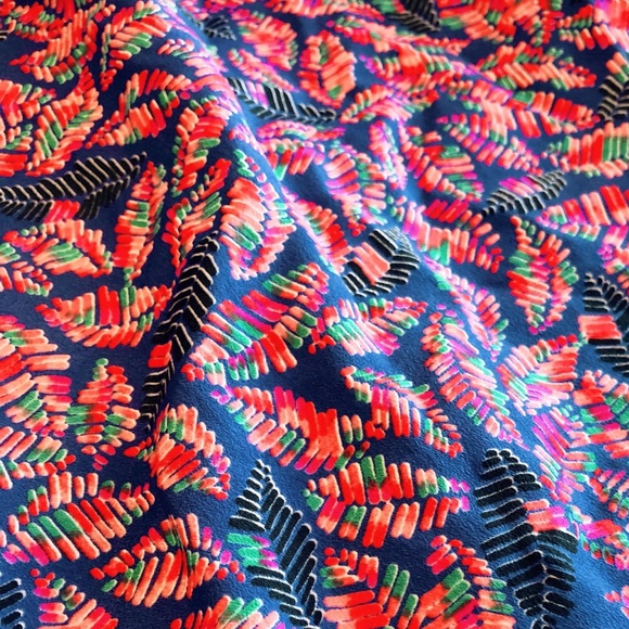 Geometric Pattern Racerback Dress - Picture 2 of 6